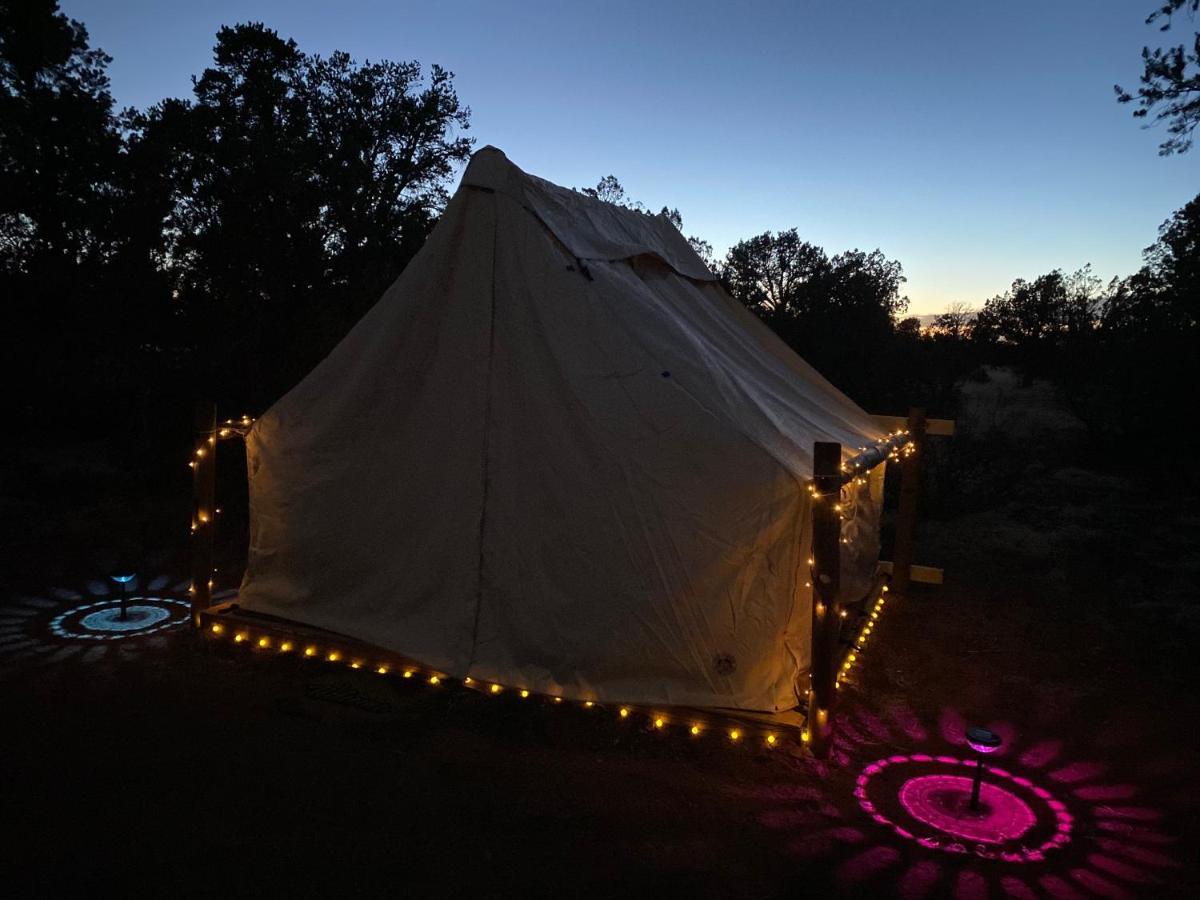 The Kaya Glamping Tent By The Grand Canyon Valle Exteriör bild